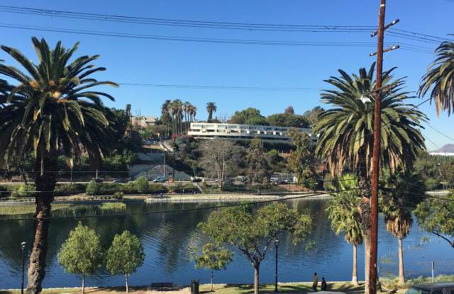 1920s 2 Bedroom House With Porch And Views On Echo Park Lake! photos photos
