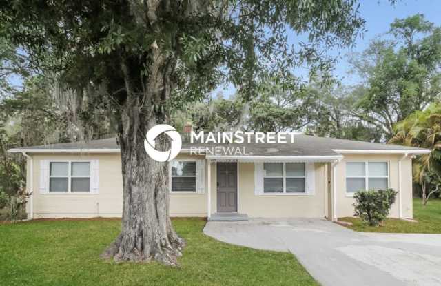 1308 South Locust Avenue - 1308 South Locust Avenue, Sanford, FL 32771