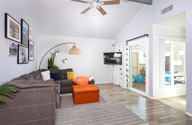 3 bed 2 bath Townhouse located in South Coast Metro photos photos 3 bed 2 bath Townhouse located in South Coast Metro photos photos