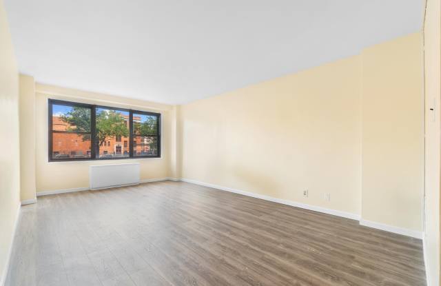 225 ST PAULS AVE photos photos