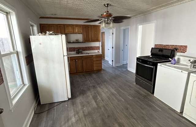 153 Charlton Street - 1 photos photos
