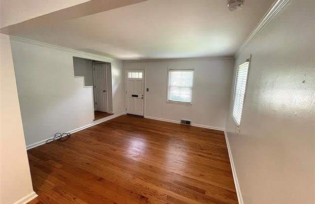1704 Graefield Road Gallery 2