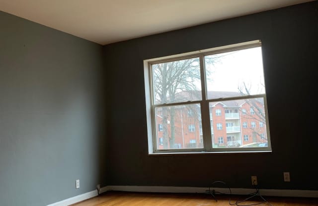 6211 Robert Ave - Apt. C Gallery 2