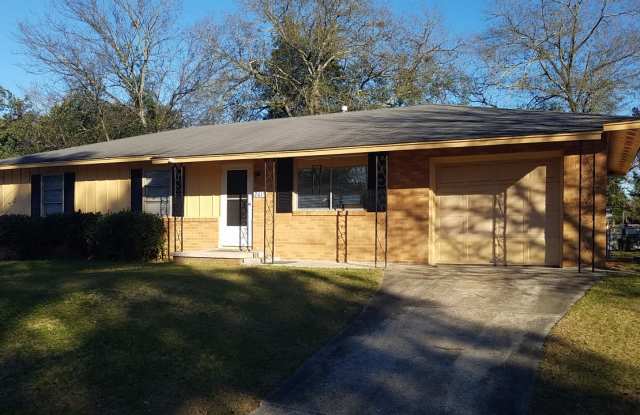 2015 Fernwood Circle photos photos