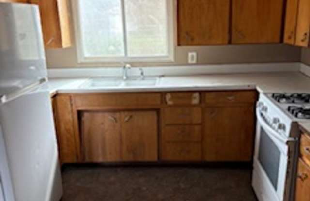 225 Miriam - Unit B photos photos