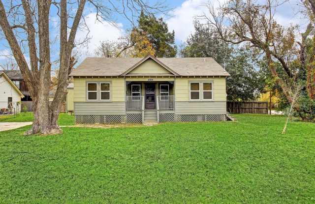 4404 Ashland Street - 4404 Ashland St, Houston, TX 77018