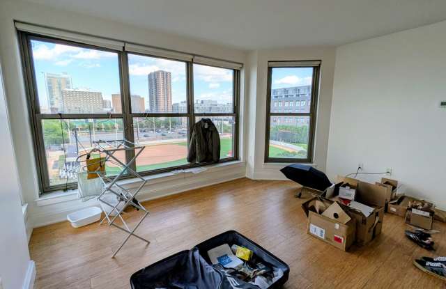 Luxury 2-bed/2bath near BU photos photos