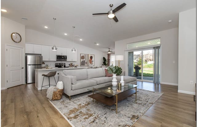 Riverwood Apartments photos photos