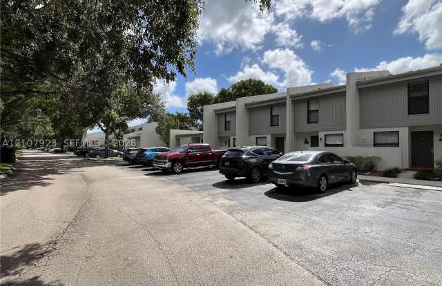 9884 NW 15th St Gallery 2