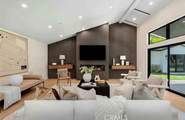 5200 Armida Drive Gallery 4