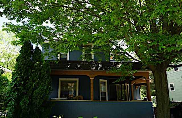 224 Douglas Avenue photos photos