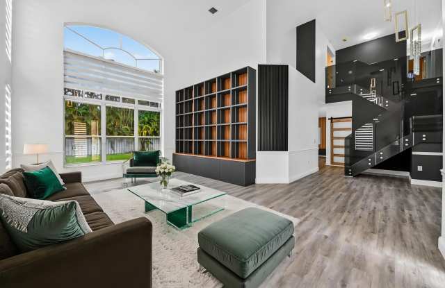 4065 SW 152nd Avenue Gallery 2