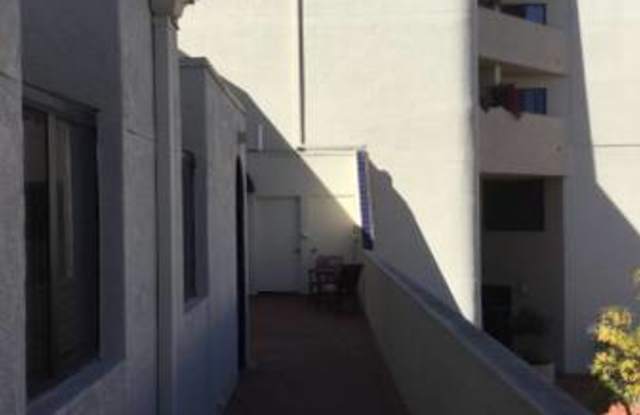2409 Park Blvd Unit C202 Gallery 4