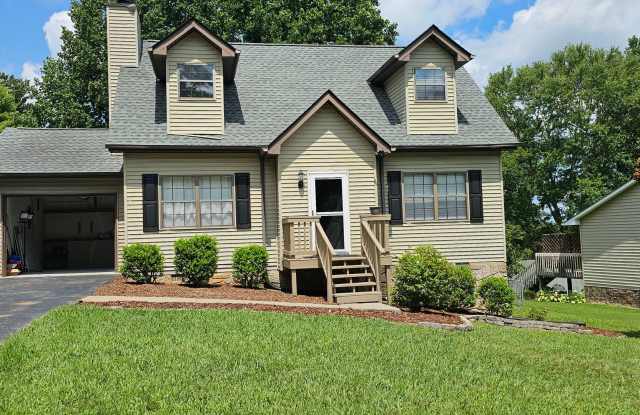 3 Bedroom 2 Bathroom House in Gray Area photos photos
