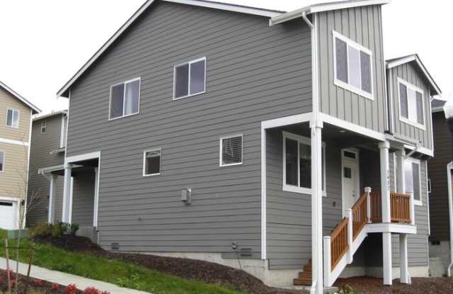 2432 Seringa Avenue Gallery 2