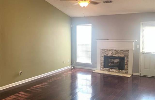 6211 Green Wing Way Gallery 4