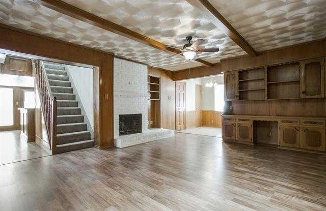8630 Forest Green Drive Gallery 4