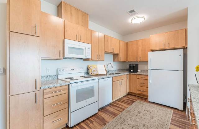 Avery Landing Apartments photos photos