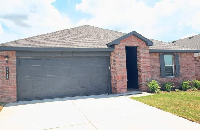 Brand New 4 Bedroom 2 Bath Home in Yukon Schools photos photos