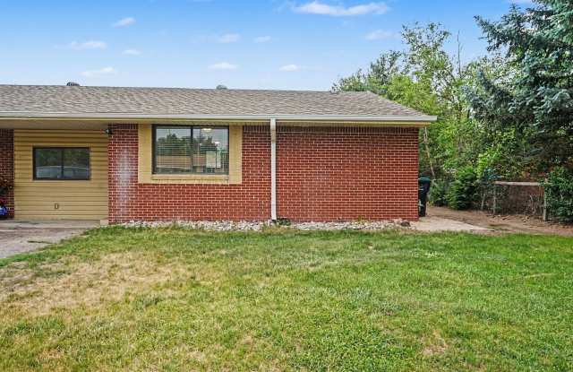 Spacious 3-Bedroom Home with Refinished Hardwood Floors, Fresh Interior Paint, Private Fenced Yard & Fantastic Lakewood Location photos photos