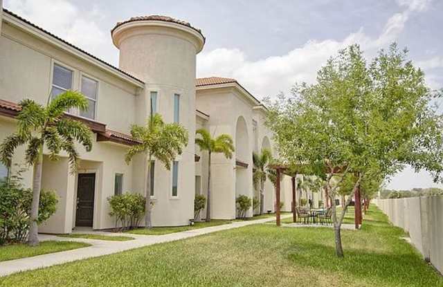 APT 15 - 1412 E Keeton Ave - McAllen Gallery 3