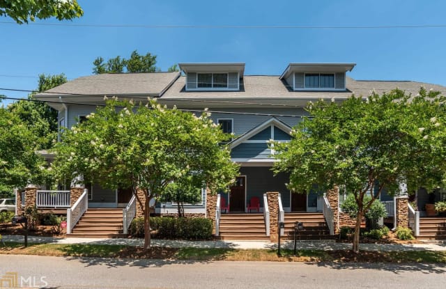 629 Chestnut St - 629 Chestnut Street, Hapeville, GA 30354