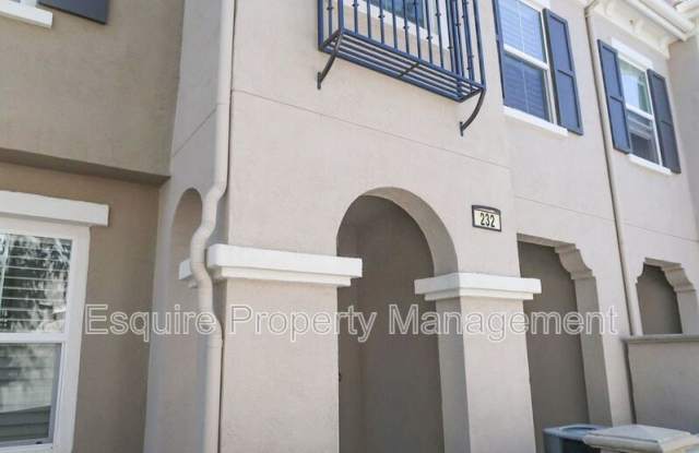 232 LIGHTWOOD ST photos photos