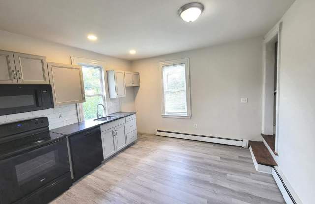 705 BEECH STREET - 705 Beech Street, Pottstown, PA 19464