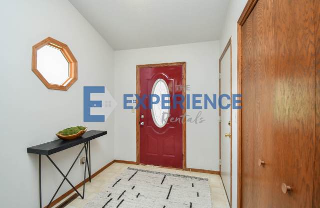 Spacious & Updated Home in a Great Location! Gallery 3