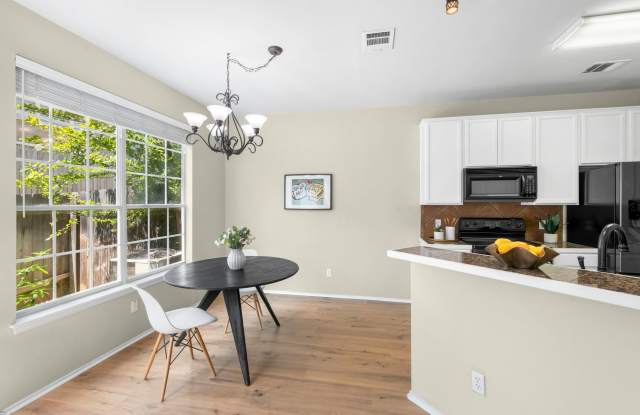 2632 Century Park Boulevard#36 Gallery 4