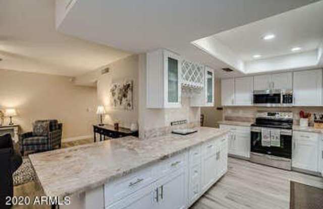 9609 E CEDARWOOD Drive Gallery 2