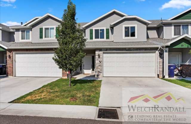 Beautiful Townhome in Clearfield - 1021 1225 South, Clearfield, UT 84015