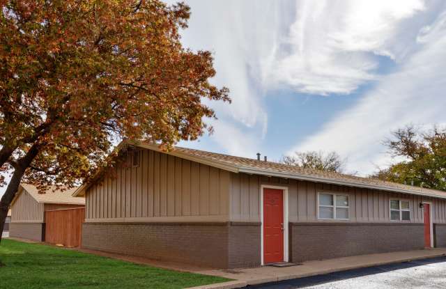 Oak Creek Gallery 3