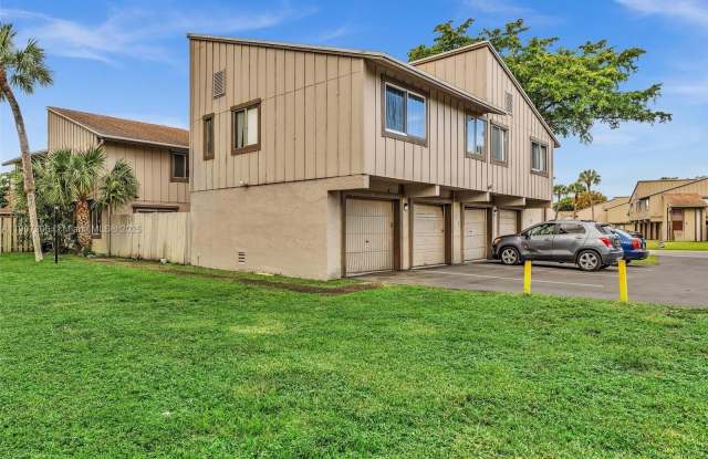 5710 NW 21st St photos photos