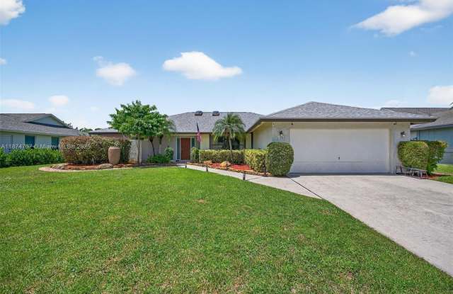 13582 Columbine Ave photos photos