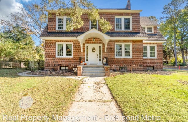 601 Cedar Lane - 601 Cedar Lane, Hopewell, VA 23860