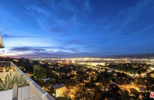 7191 Pacific View Dr Gallery 1