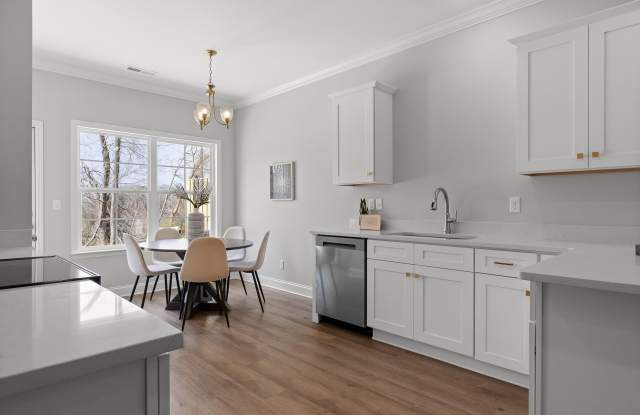 1939 Clearview Drive Gallery 3