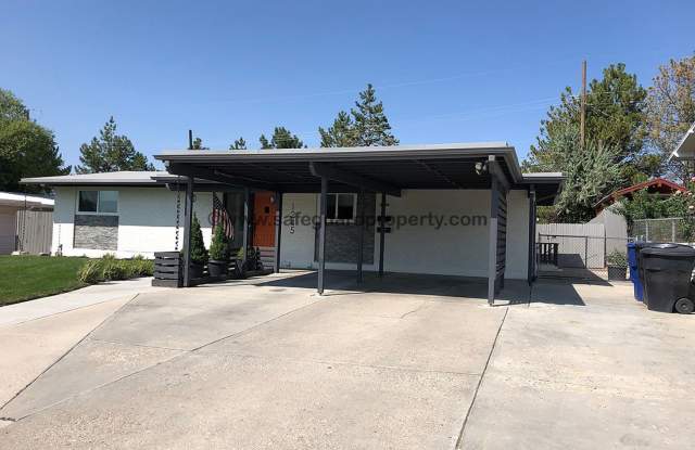 Charming 2 Bedroom Basement Apartment in Sandy photos photos