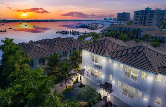 106 Water Club Court N Gallery 2
