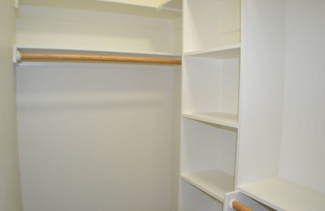 3 bed 2 bath House for Lease in Sherman Gallery 4