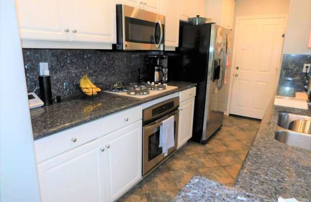 3175 ARIANNA LN. Gallery 4
