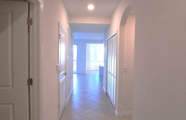 14141 Heritage Landing Boulevard - 1 Gallery 3