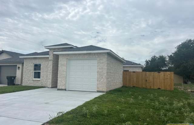 2605 Haverford Blvd. photos photos
