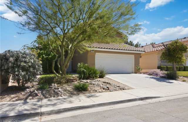 244 Camelback Ridge Avenue Gallery 2