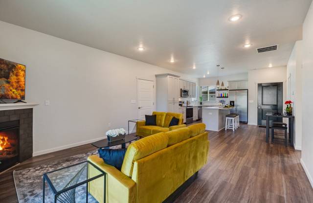 1360 Mordyl Loop - 1 Gallery 3