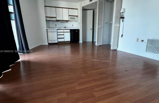 5705 SW 72nd St photos photos