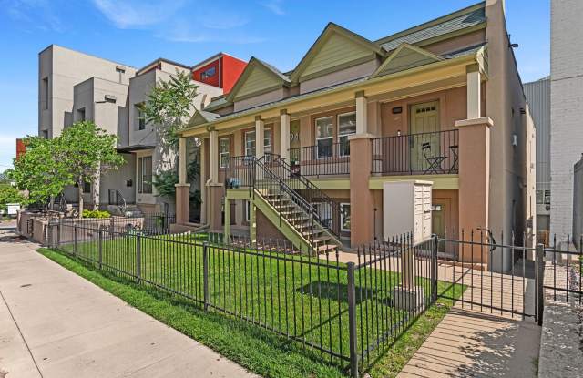 1940 West 32nd Avenue photos photos