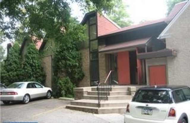 28 GARRETT Avenue Gallery 2