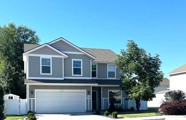 New on the market! - 1511 West Tieton Street, Spokane, WA 99208